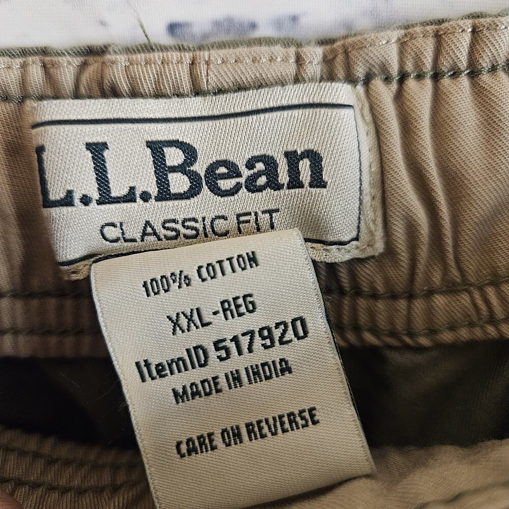 LL Bean Shorts Mens XXL Green Classic Fit Chino Dock 8" Inseam Drawstring Casual - Picture 4 of 4